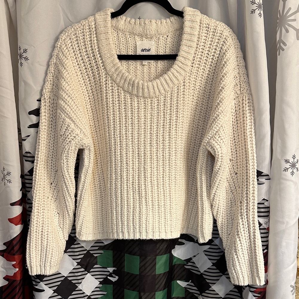 Aerie Off-White Ribbed Sweater